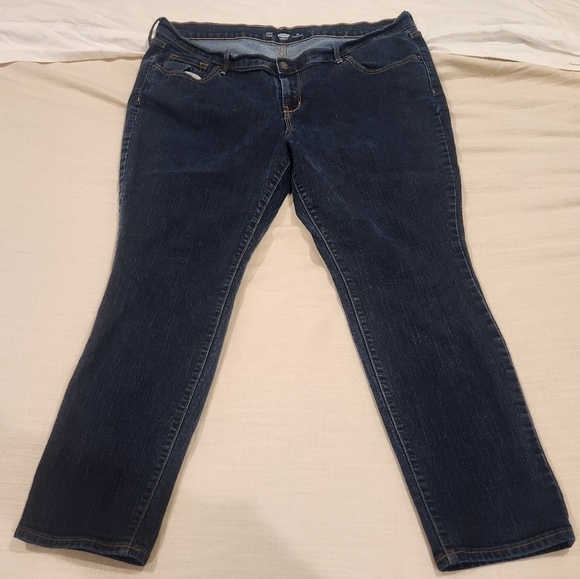 Old Navy skinny Jeans Dark wash Women's size 18 short - Picture 1 of 7